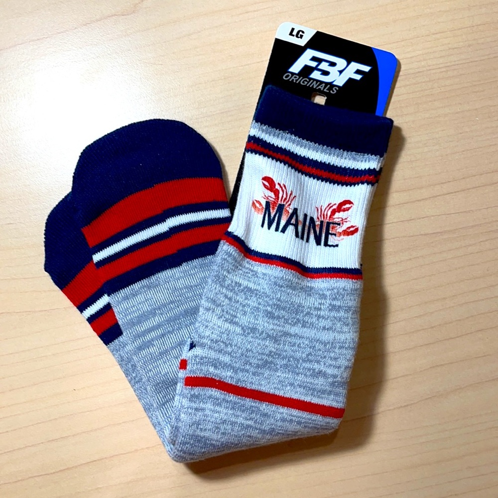 Men’s Maine Lobster Socks, Grey with Red/White/Blue Trim, Large, 1 pair
